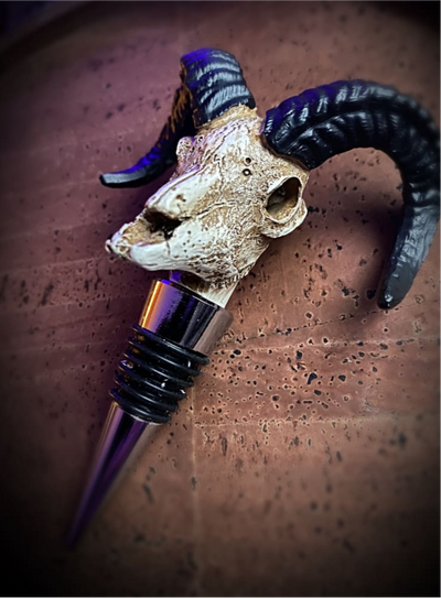 Premium Antelope and Buffalo Wine Stopper